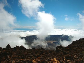 El teide volcano against sky
