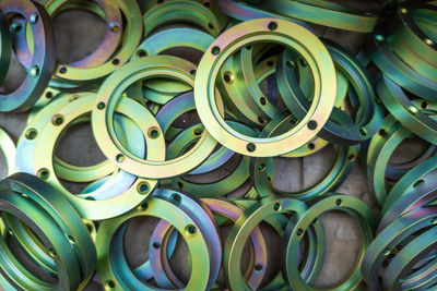 Zinc chromated yellow protective coating stamped steel parts