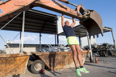 A old man doing sports