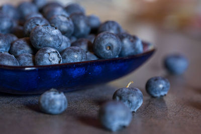 Close-up of fruit in bowl on table