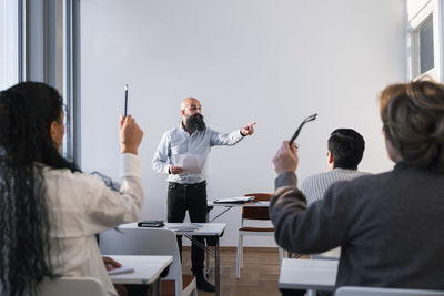 Man giving presentation at seminar