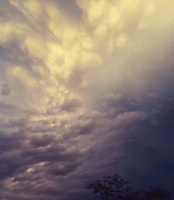 Low angle view of clouds in sky