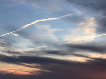 Low angle view of vapor trail in sky