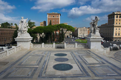 Statue of historic building in city