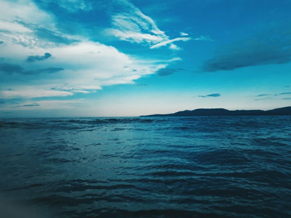 sea, sky, beauty in nature, tranquility, scenics, tranquil scene, nature, water, cloud - sky, horizon over water, no people, rippled, outdoors, waterfront, blue, day