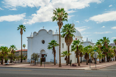 Ajo, arizona, usa, july 1, 2021. immaculate conception catholic church