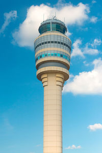 Hartsfield-jackson international airport, atlanta, georgia, usa - a view of the control tower.