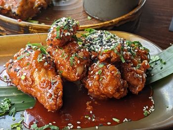 Sticky chicken wings 