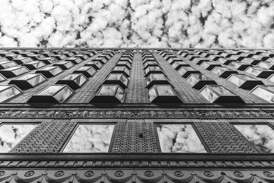 Low angle view of ceiling