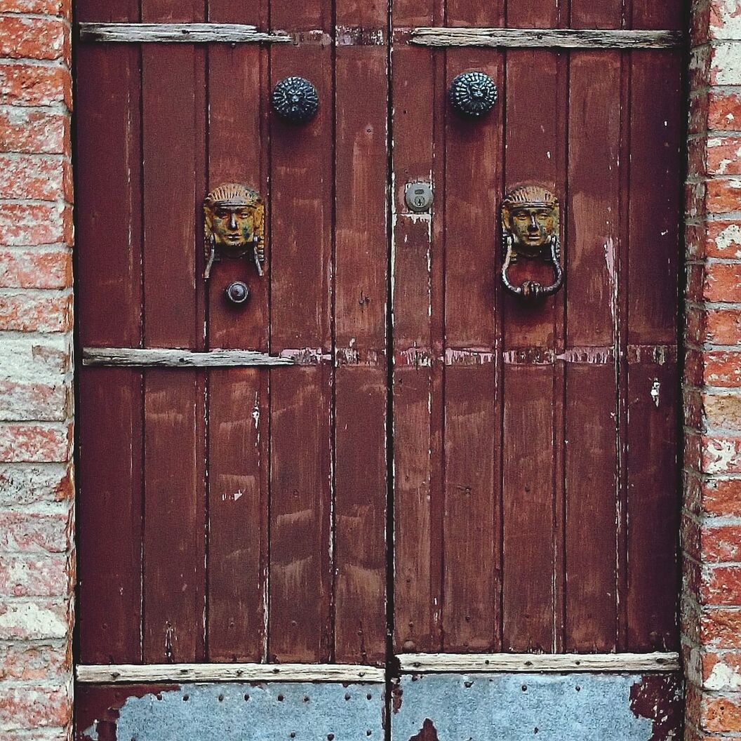 door, wood - material, old, protection, safety, metal, security, closed, weathered, wooden, rusty, close-up, lock, full frame, wood, built structure, outdoors, day, building exterior, backgrounds