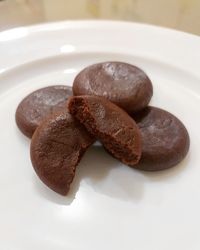 Close-up of dessert in plate on table