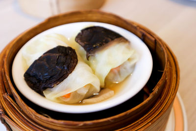 Close-up of noodles in plate on table