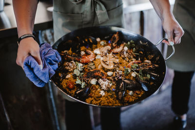 Pan with seafood paella