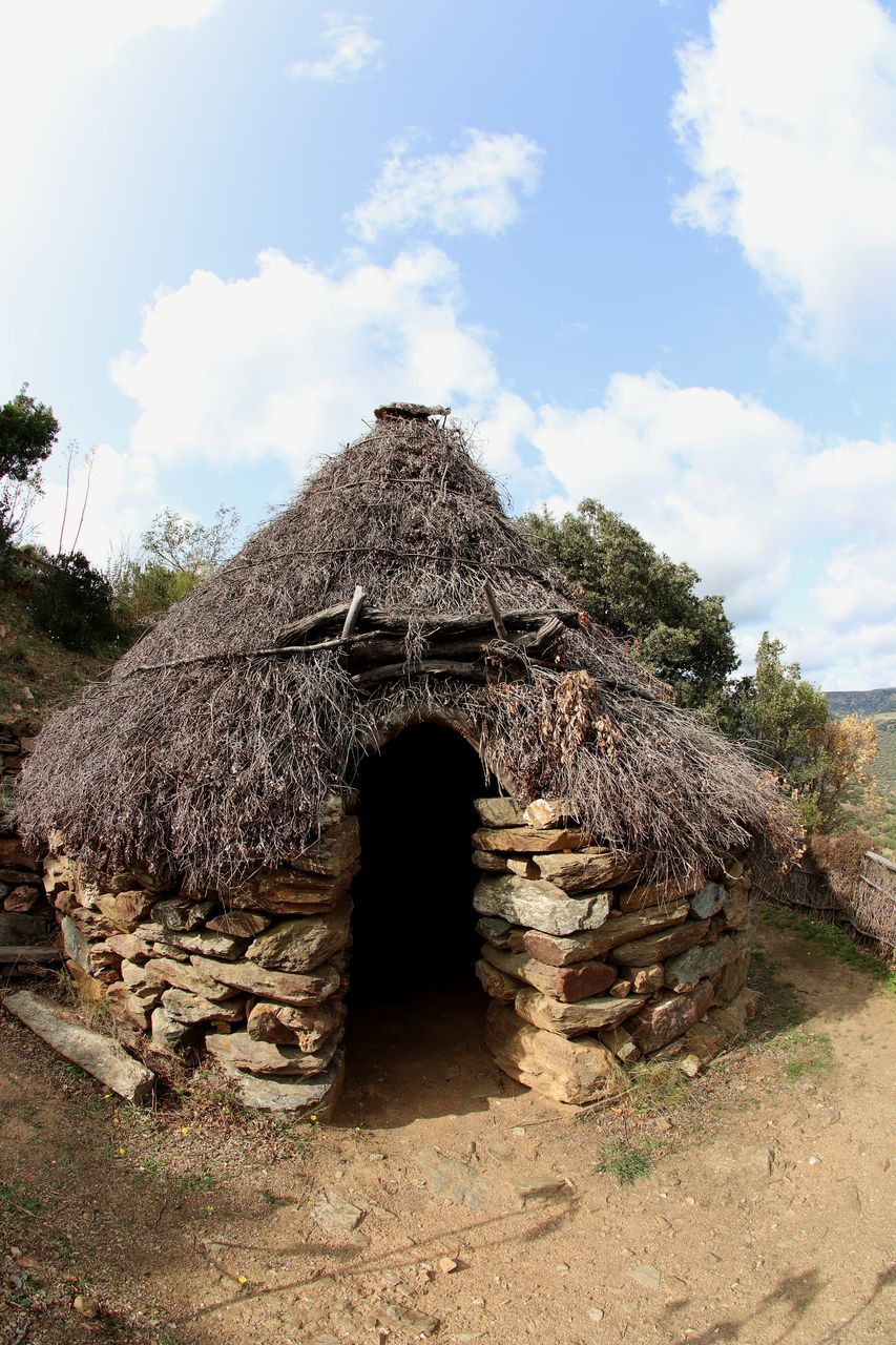 BUILT STRUCTURE ON ROOF OF BUILDING