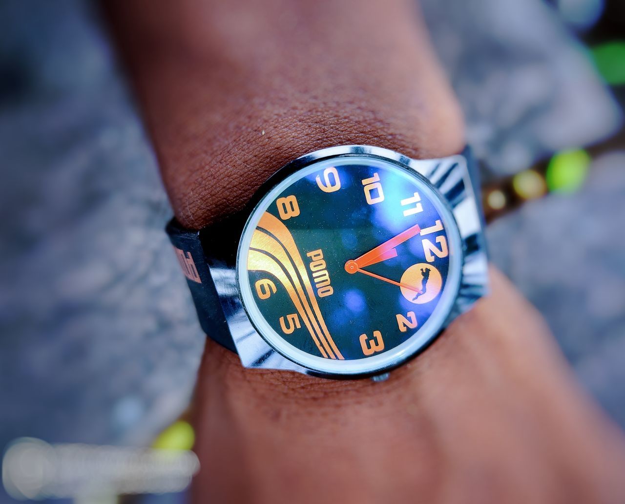 watch, blue, time, wristwatch, clock, close-up, one person, hand, adult, strap, human joint, yellow, instrument of time, accuracy, men, checking the time, lifestyles, day, outdoors