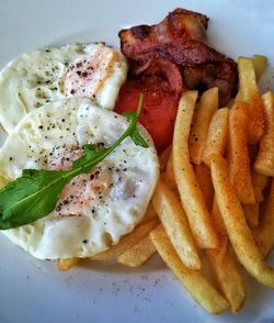 Breakfast in bed 