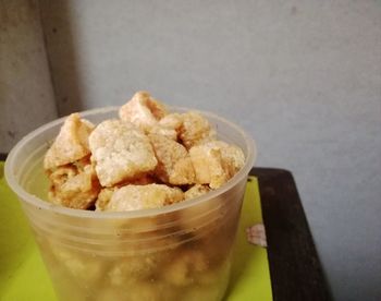 Close-up of bread in bowl