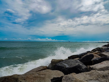 Scenic view of sea against sky