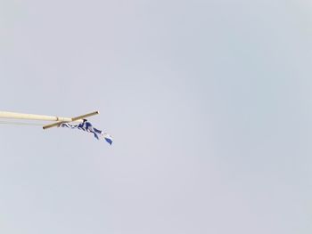 Hot air balloon against clear sky