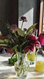 Close-up of flowers in vase on table