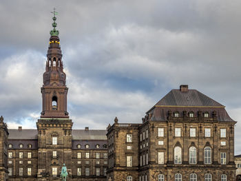 View of the chistiansborg palace and watch tower