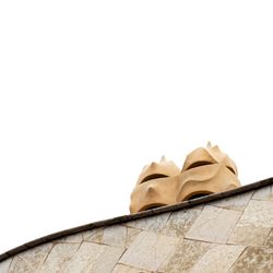 Guerreros en la pedrera de gaudí en barcelona, low  angle view of statue against white background