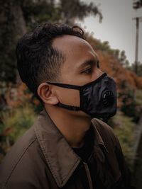 Welcoming the new normal, by using a masker in daily activity