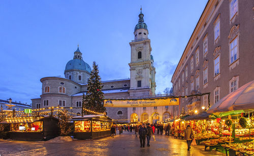 Romantic christmas market in city salzburg, austria