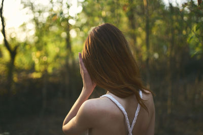 Rear view of woman in hair