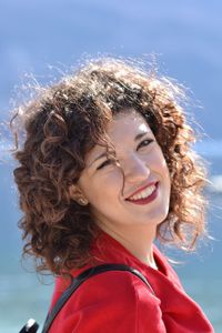 Portrait of a smiling young woman