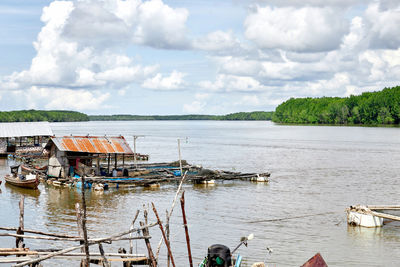 Tradition houseboat of locally fisherman