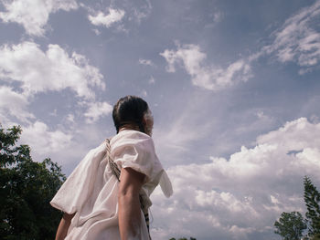 Low angle view of cloudy sky