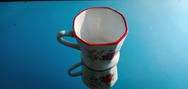 Cup with reflection, tea cup