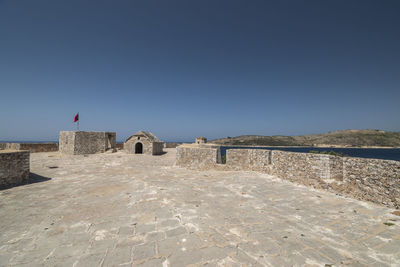 View of fort on building against sky