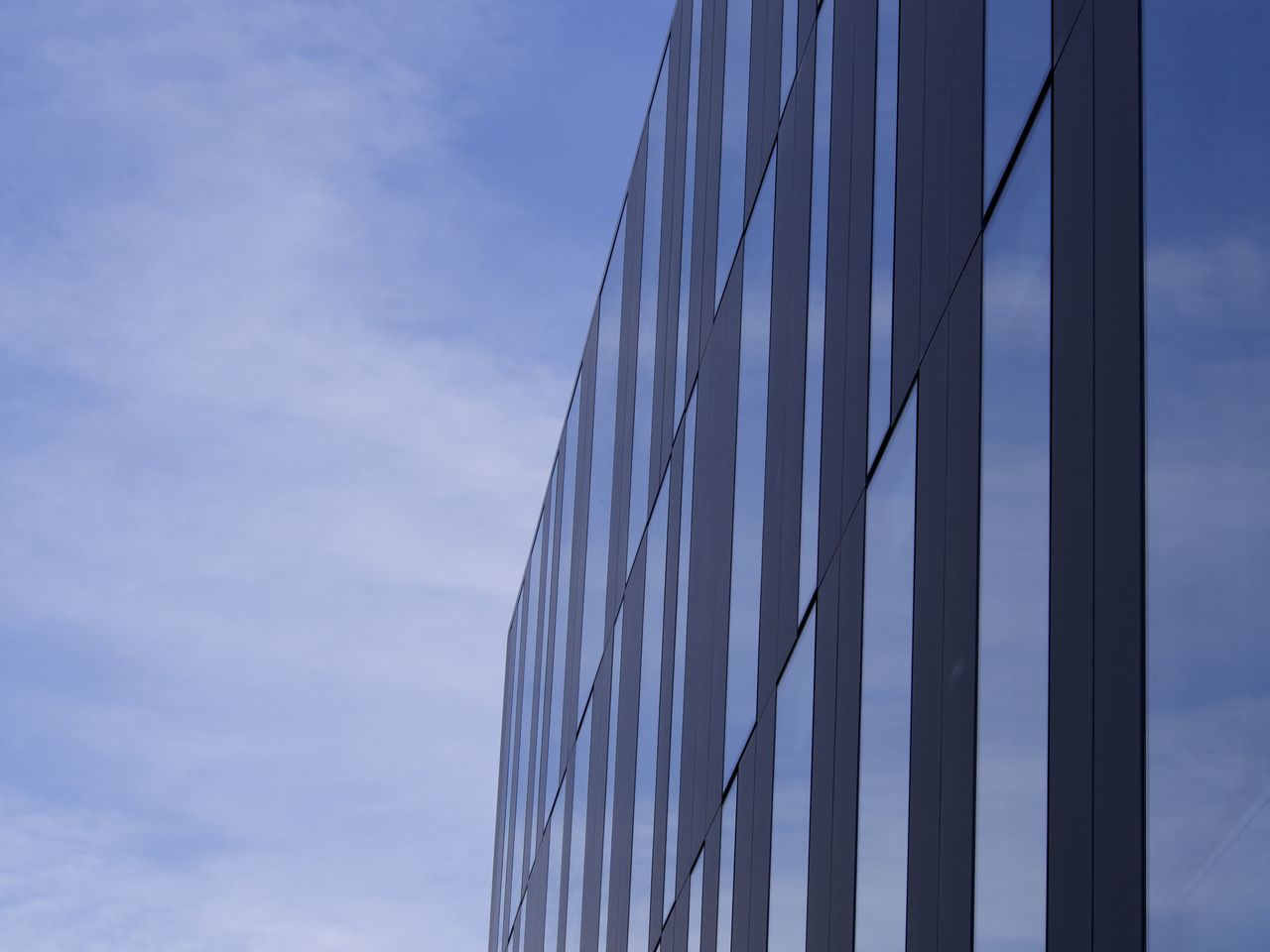 low angle view, day, architecture, built structure, building exterior, no people, sky, outdoors, cloud - sky