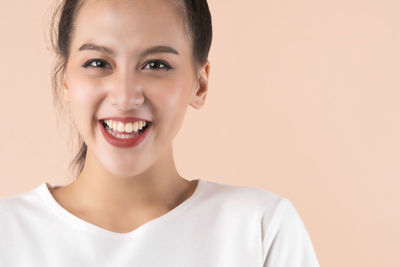 Portrait of a smiling young woman