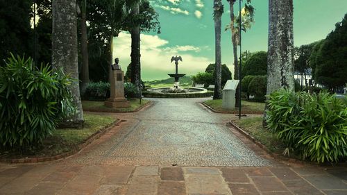 Footpath leading towards building