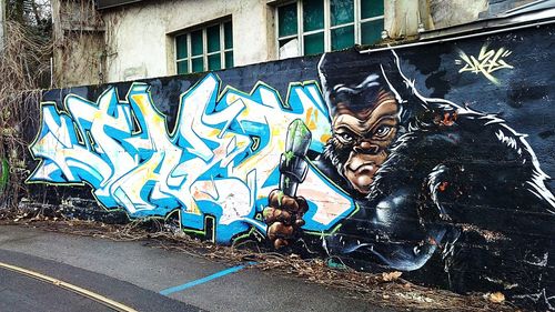 Graffiti on wall