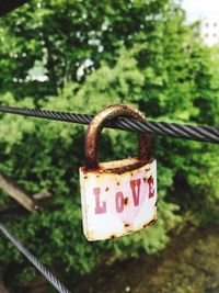 Close-up of rusty metal chain