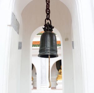 Entrance to door of building