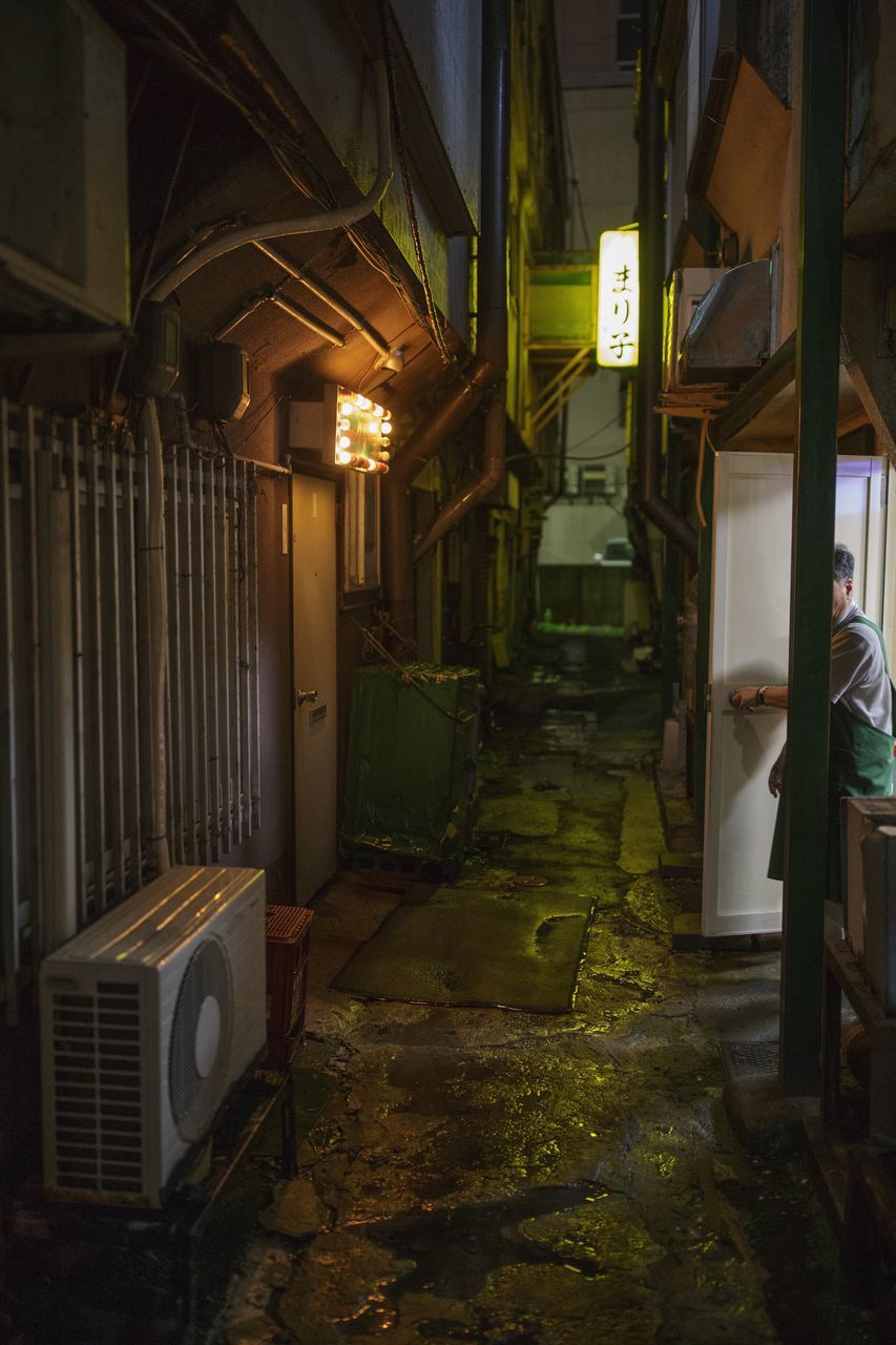 ABANDONED BUILDING INTERIOR