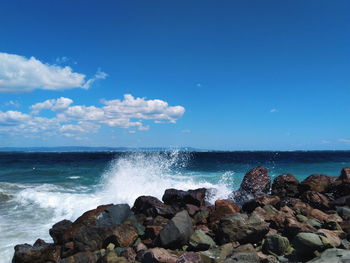 Scenic view of sea against sky