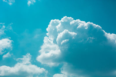 Low angle view of clouds in blue sky