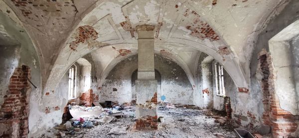 Ruins of the palace in daszow