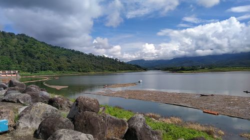 During the new year at the dam