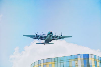 Low angle view of cloudy sky