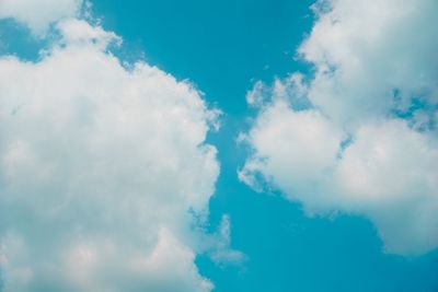 Low angle view of clouds in sky