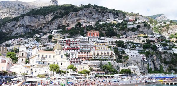 Aerial view of buildings in city