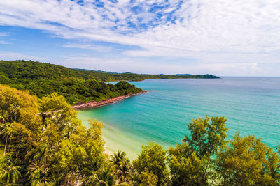 Scenic view of bay against sky