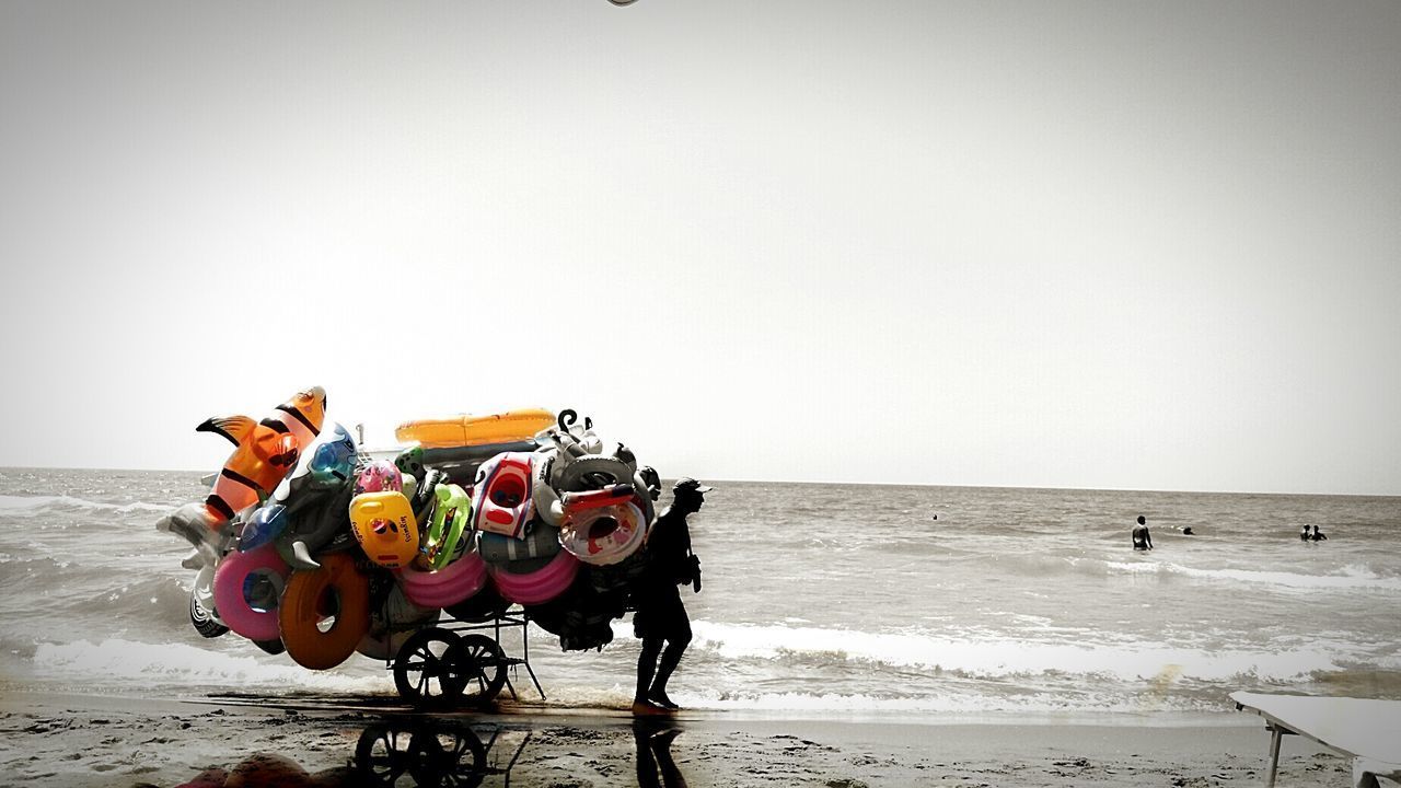 PEOPLE ON BEACH